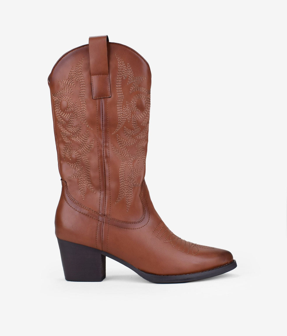 Botas cowboy cuero con bordado