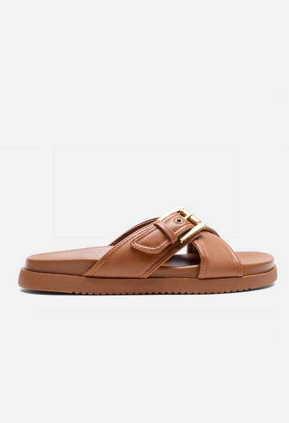 Sandalias planas de tiras cruzadas
